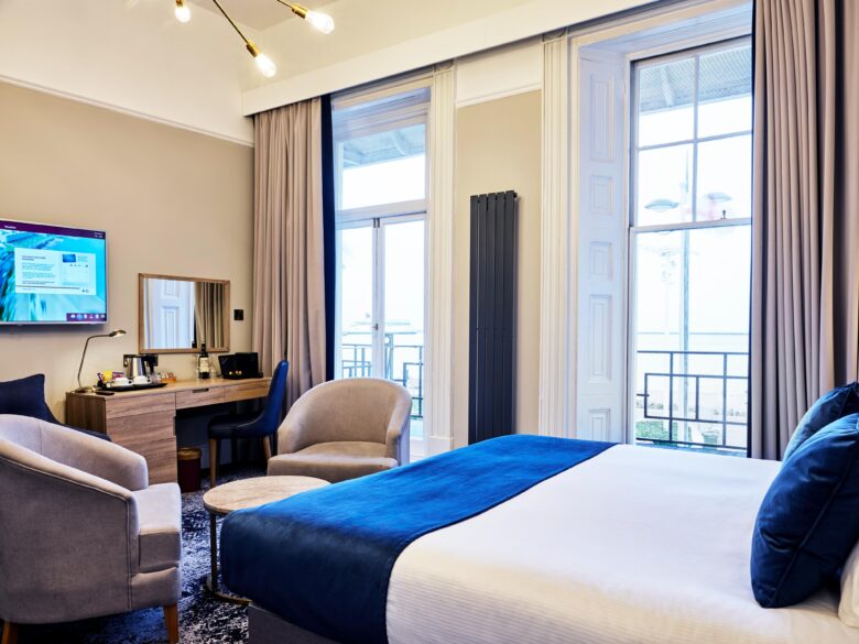 Queen Regency Room with Seaview