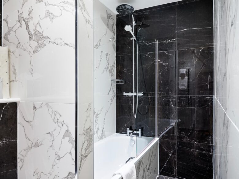 Queen Regency Room with Seaview